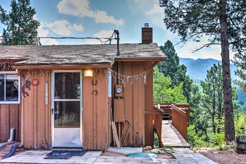 Horseshoe Lodge Divide Cabin with Furnished Deck! image 3